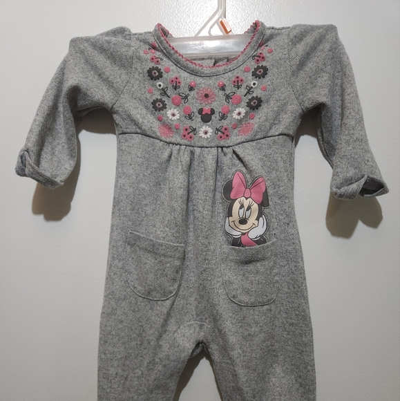 2 for 10 Baby clothes - Picture 4 of 5